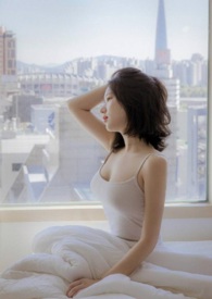 都市霸道女总裁短剧